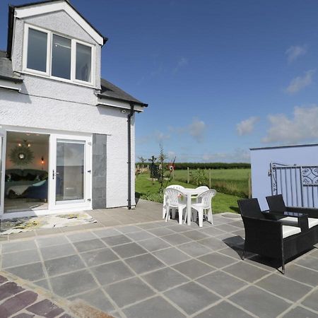 Drws Y Gorlan Villa Llannerch-y-medd Eksteriør billede